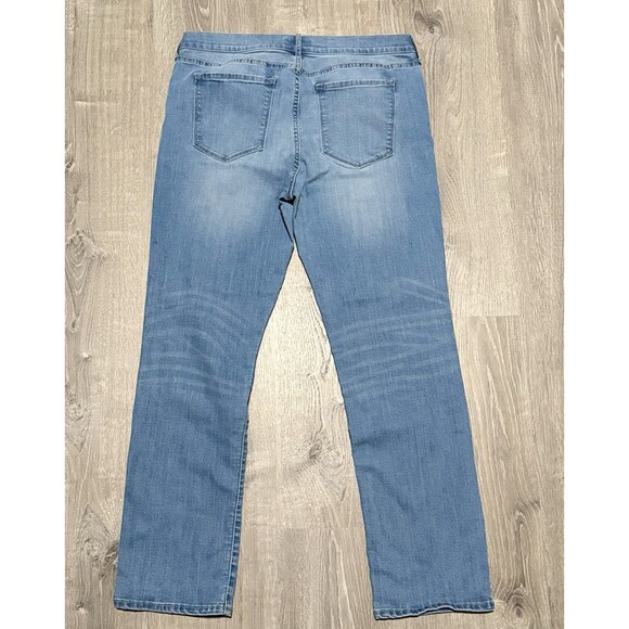 Banana Republic Women’s Straight Leg Jeans Size 14 / 32 Light Wash Mid-Rise - Picture 3 of 6
